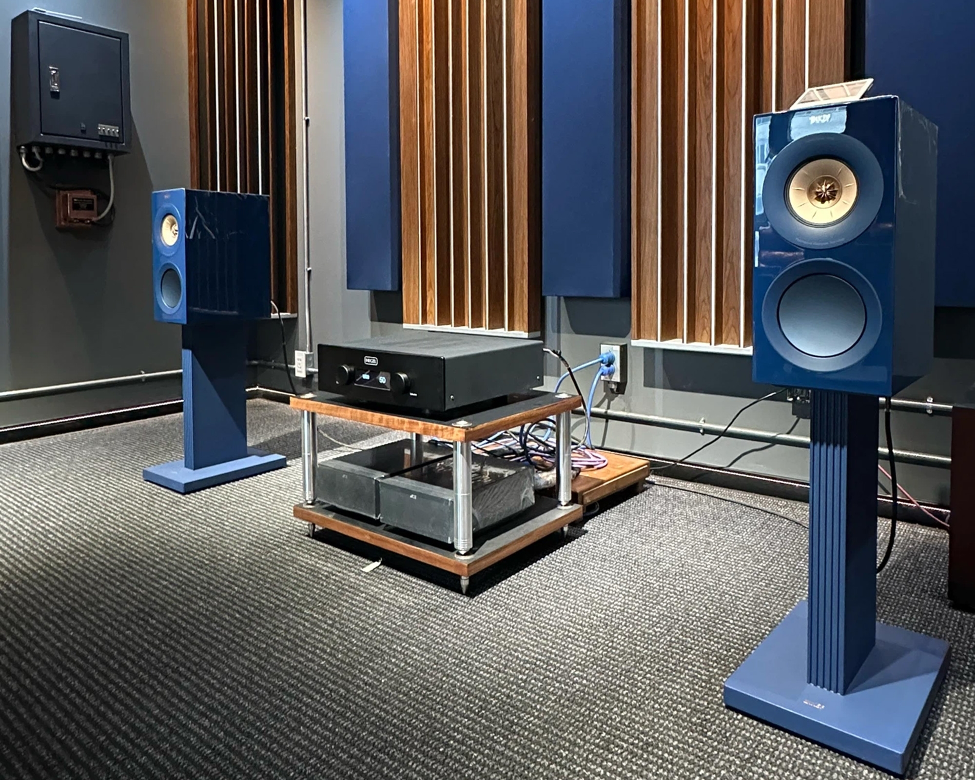 KEF Q Meta 中端书架音箱